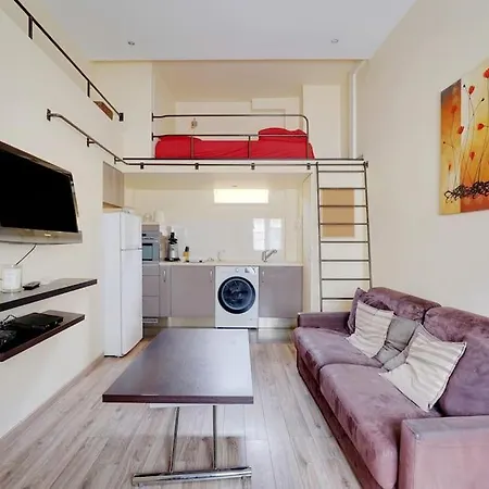 Charming Close To Grand Rex *